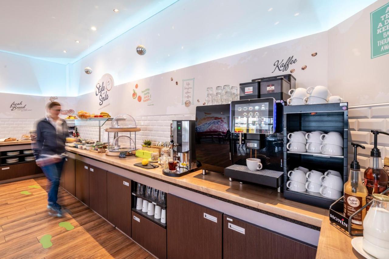 Ibis Styles Hamburg Alster City Eksteriør bilde