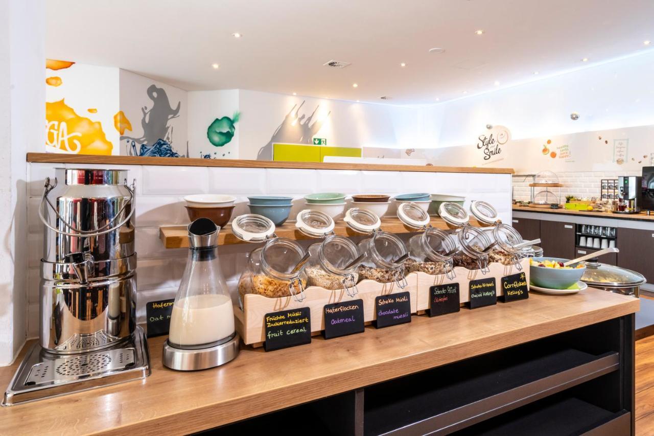 Ibis Styles Hamburg Alster City Eksteriør bilde