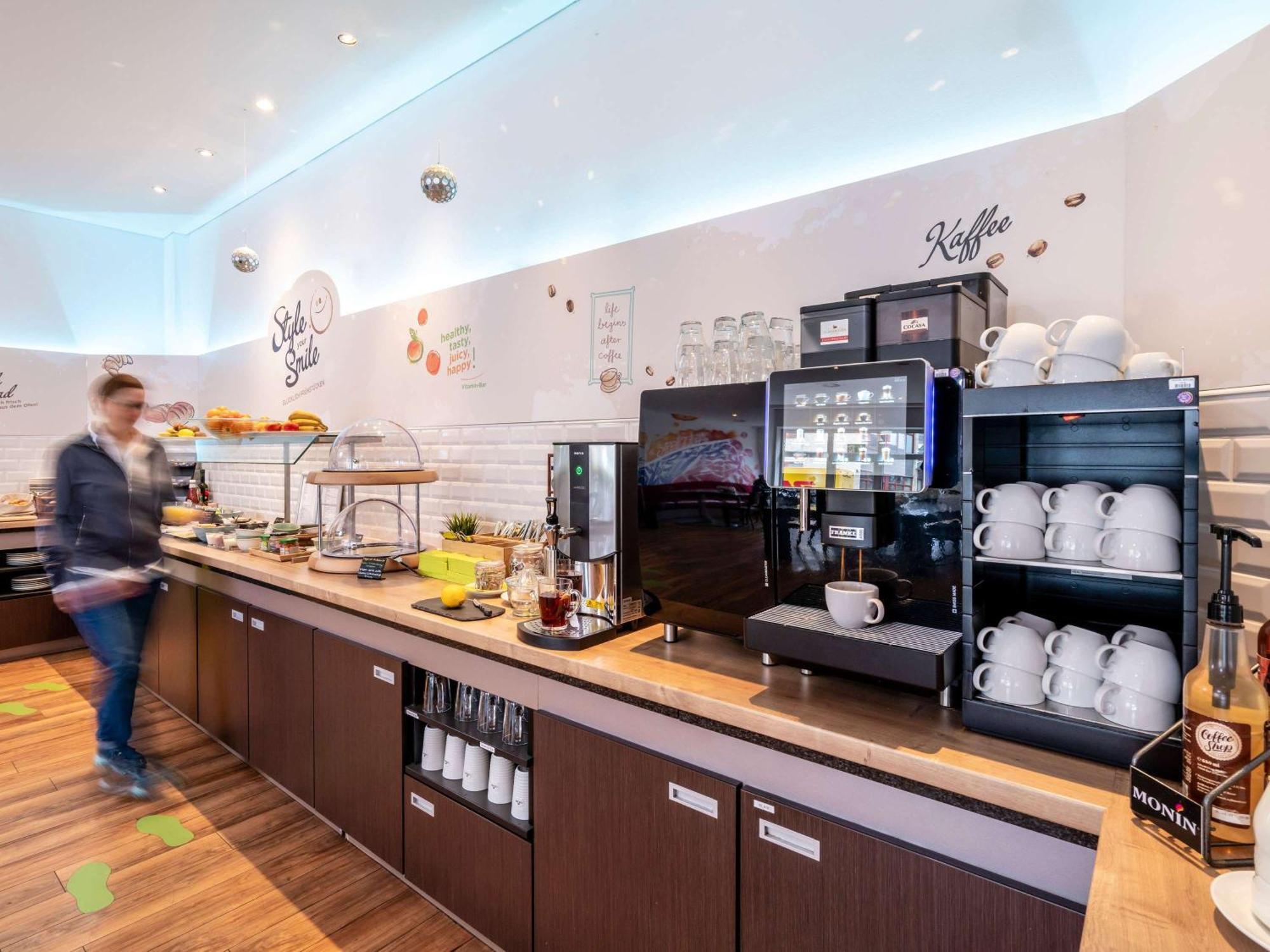Ibis Styles Hamburg Alster City Eksteriør bilde