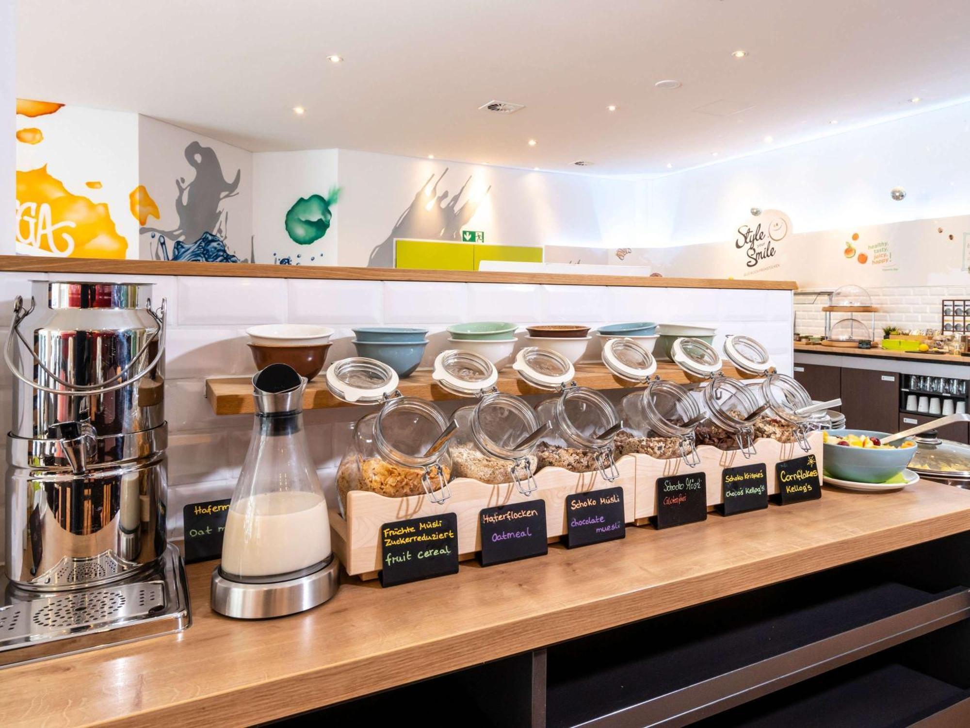 Ibis Styles Hamburg Alster City Eksteriør bilde